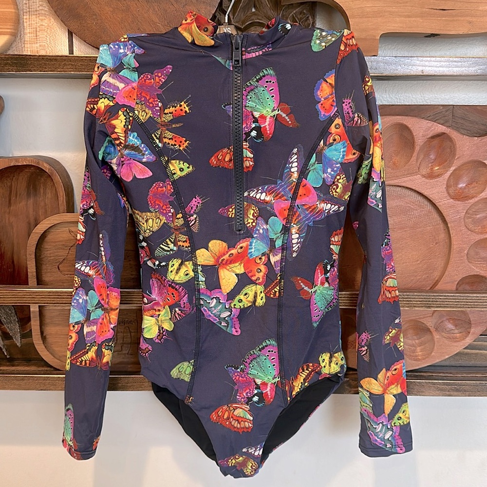 Maisonette Submarine Butterfly Long Sleeve Rash gaurd
